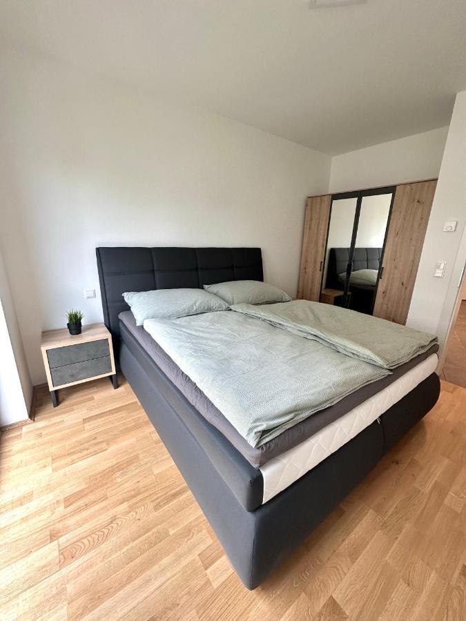 Апартаменти Living Kalsdorf - Selfcheckin Кальсдорф-бай-Грац Екстер'єр фото